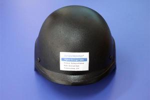 Casco balístico de UHMWPE